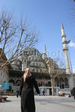 dettaglio immagine Donna a Instanbul